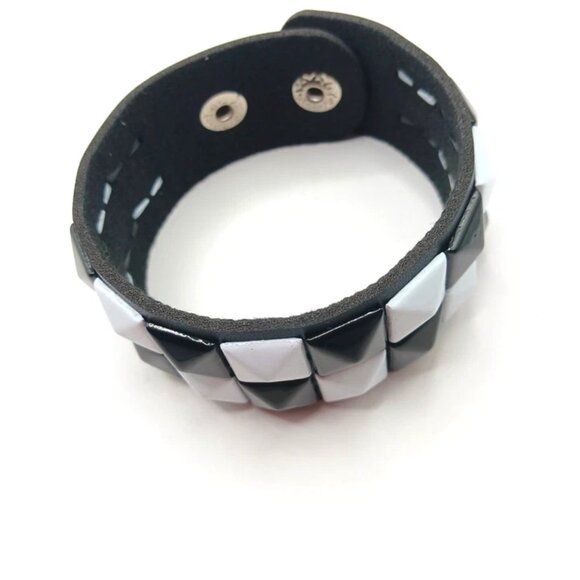 Black and White 2 Row Studded Faux Leather Bracelet New - Picture 2 of 9